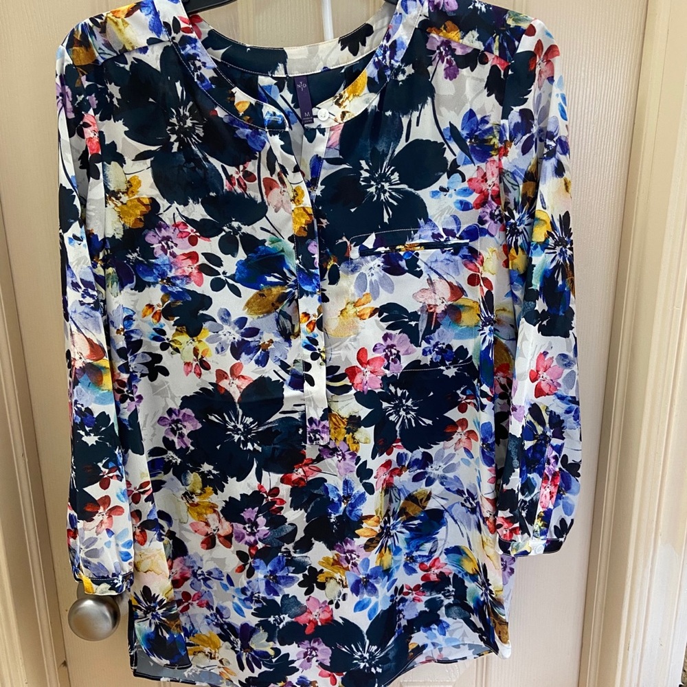 NYDJ 3/4 Sleeve Henley Blouse